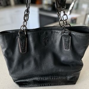 Vera Wang Simply Vera - Vegan Leather Handbag